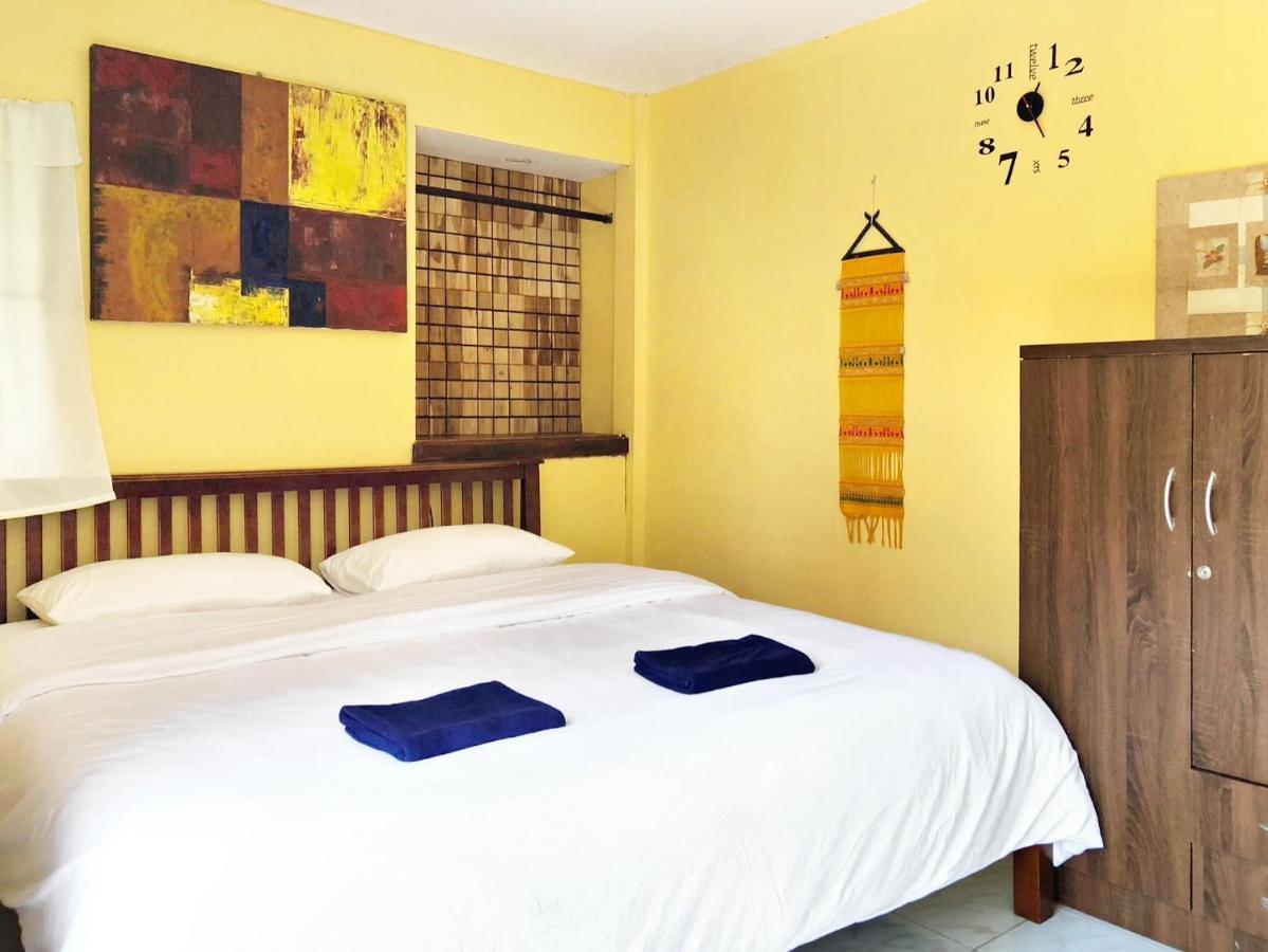 Blue Beach Resort Baanphakrimlay 外观 照片
